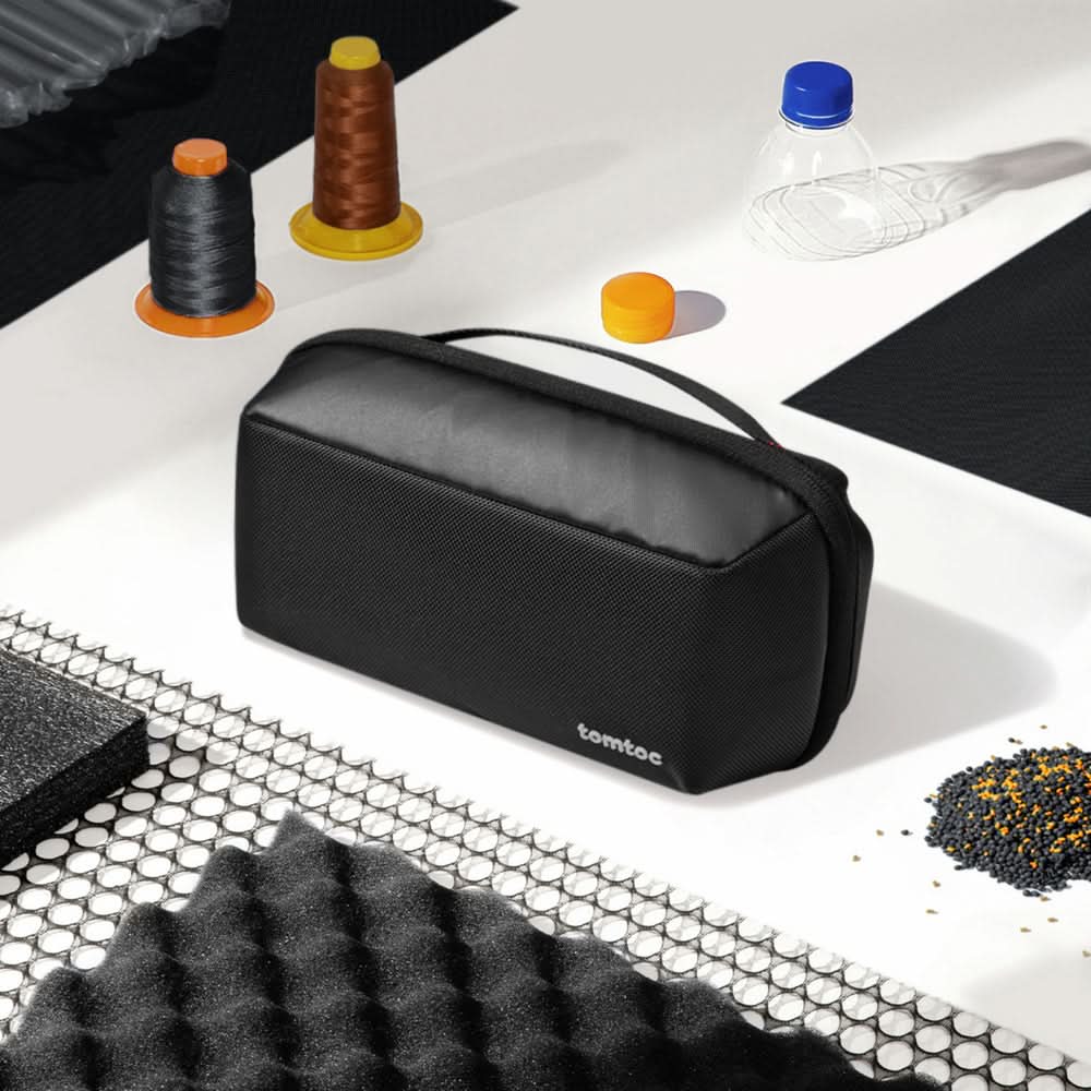 TOMTOC NAVIGATOR-T13 ACCESSORY POUCH 2.4 L-BLACK