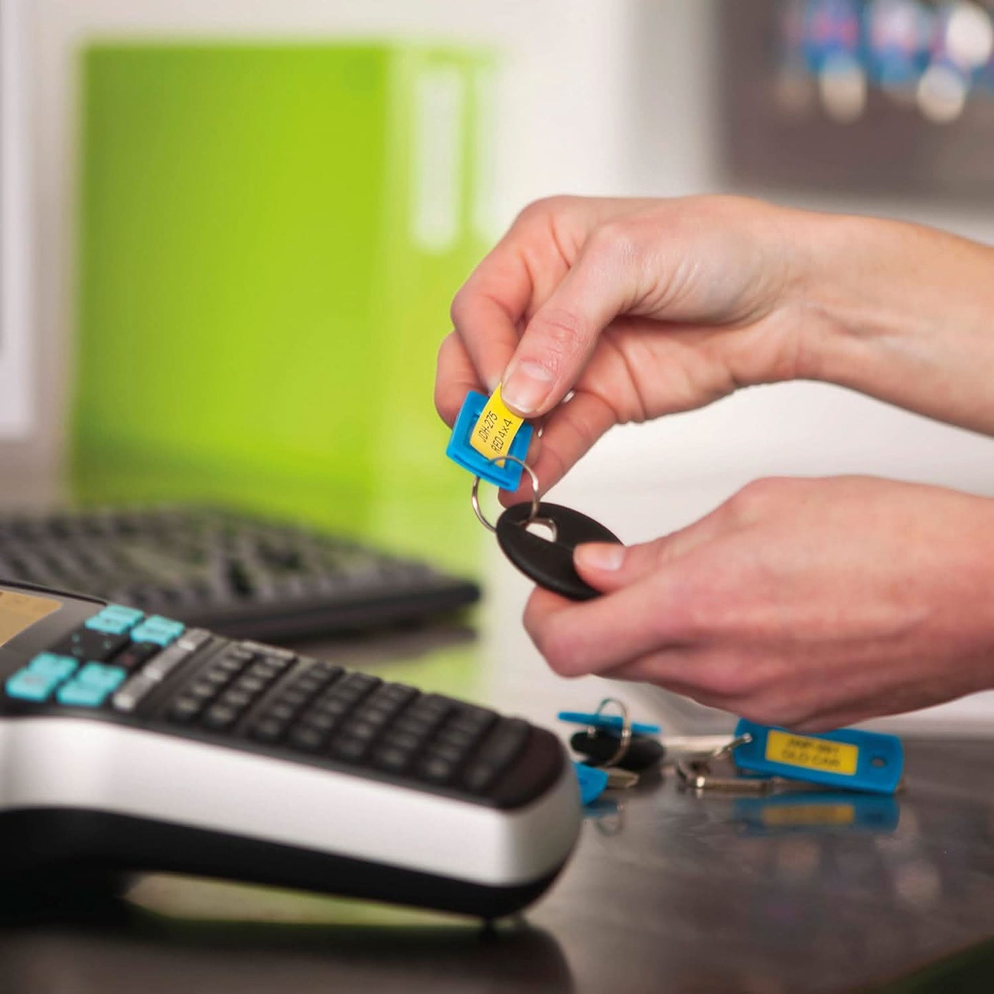 DYMO LABELMANAGER 420P HIGH PERFORMANCE RECHARGEABLE PORTABLE LABEL MAKER WITH COMPUTER CONNECTION