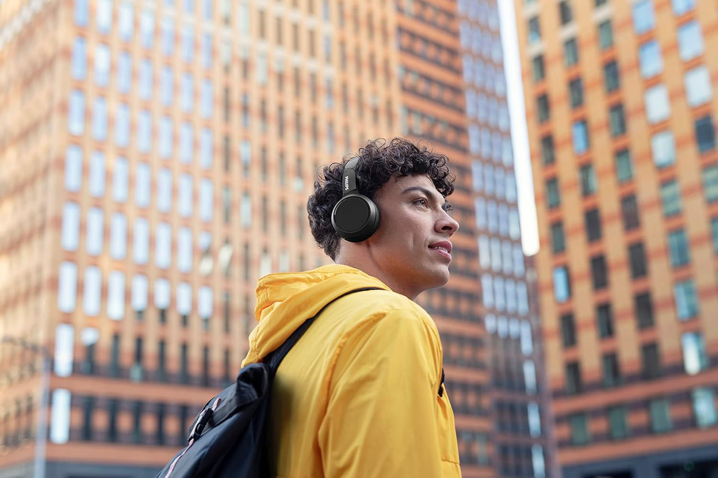 PHILIPS AUDIO TAH4205XTBK/00 BLUETOOTH 5.0, BASS BOOSTER, QUICK CHARGING UPTO 29H PLAYTIME, 32MM DRIVER, COMPACT FOLDING DESIGN BLUETOOTH WIRELESS ON EAR HEADPHONES WITH MIC (BLACK)