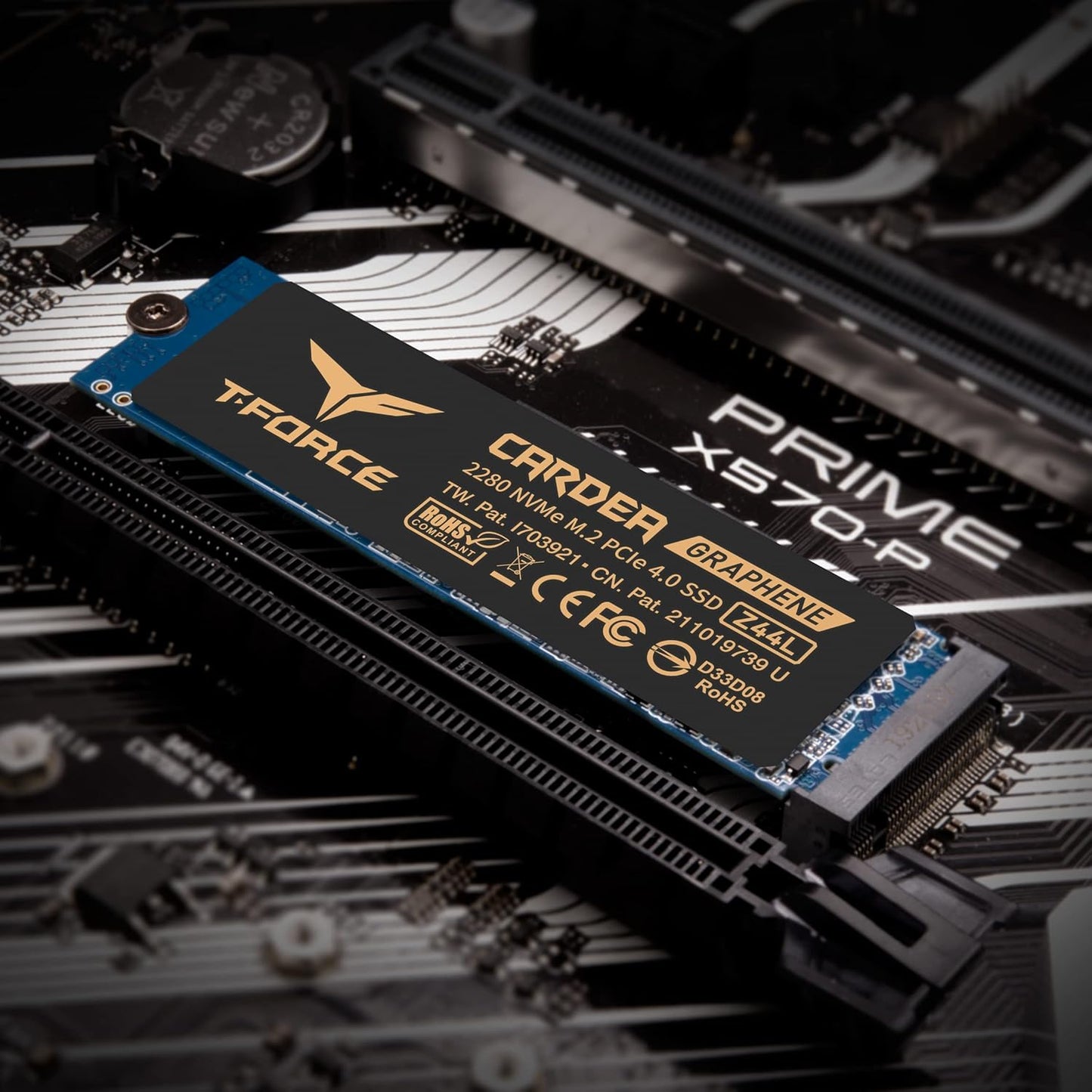 TEAMGROUP CARDEA Z44L 2TB M. NVME GEN4 INTERNAL SSD