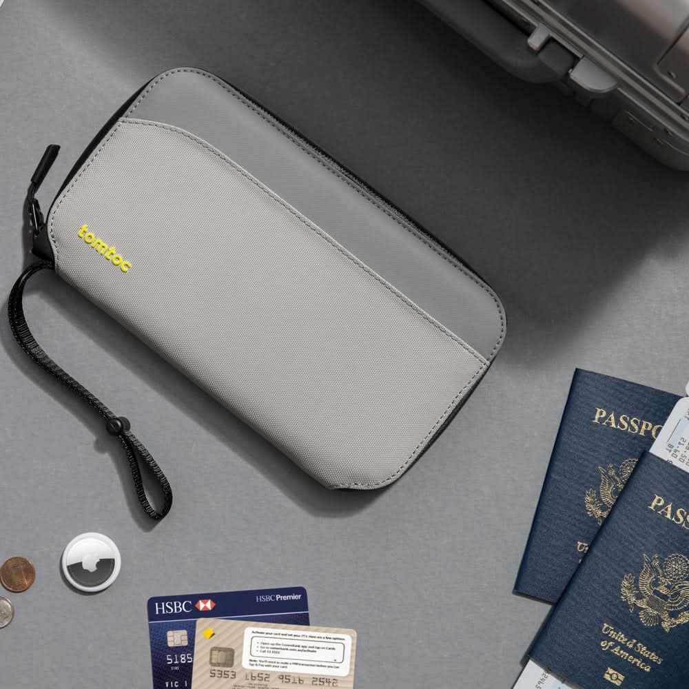 TOMTOC NAVIGATOR-T03 PASSPORT HOLDER-GRAY