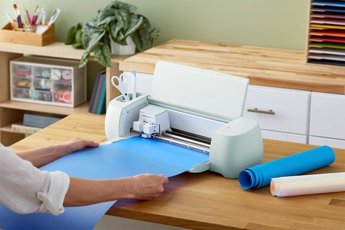 Cricut Smart Iron-On Heat Transfer Vinyl, Blue, 13 x 36 Inches, 2011658, IM027753
