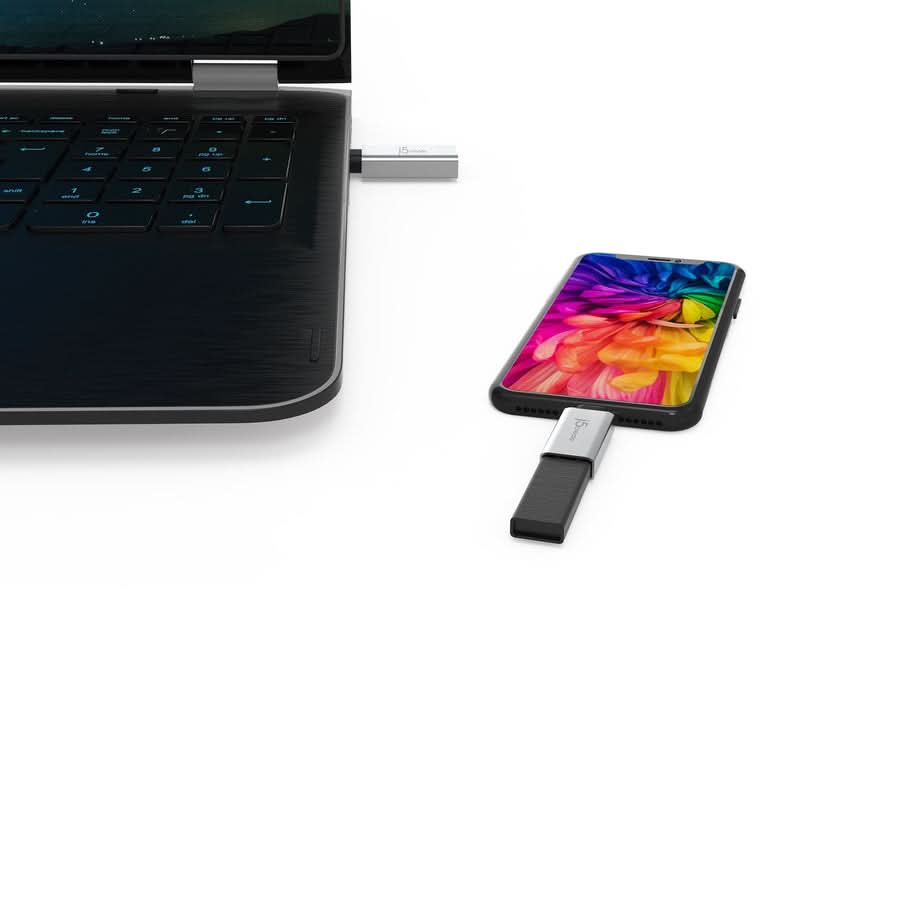 J5CREATE USB 3.1 Type-C to Type-A Adapter
