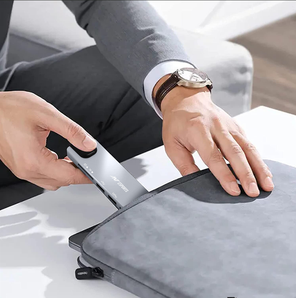 ANT ESPORTS 8-IN-1 MULTIFUNCTIONAL DOCKING STATION (AEC810)