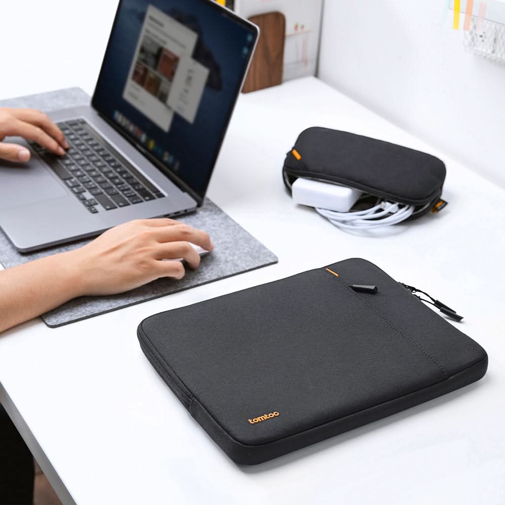TOMTOC DEFENDER-A13 LAPTOP SLEEVE KIT 15 INCH-BLACK