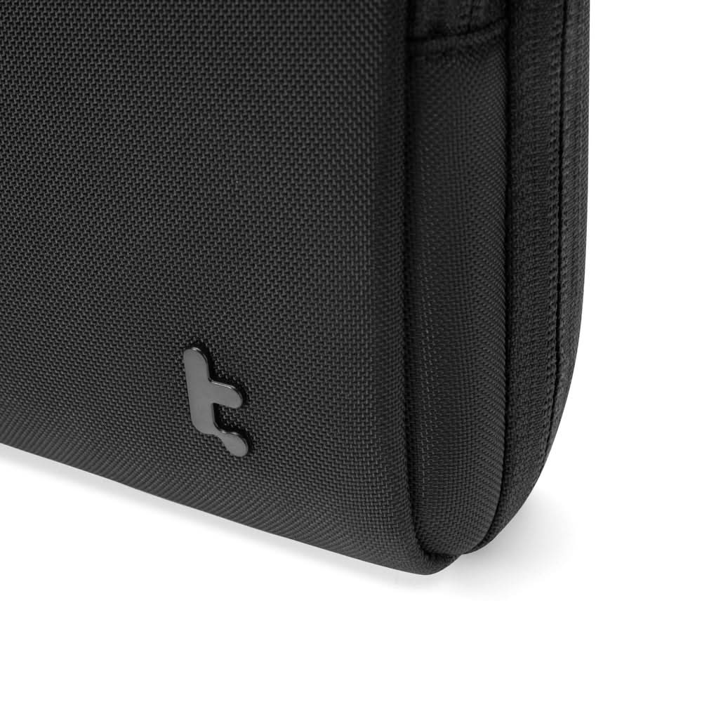 DEFENDER-A14 PREMIUM LAPTOP BRIEFCASE 13.5-14 INCH-BLACK