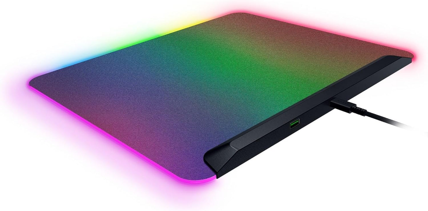 RAZER FIREFLY V2 PRO - MULTI-ZONE CHROMA GAMING MOUSE MAT