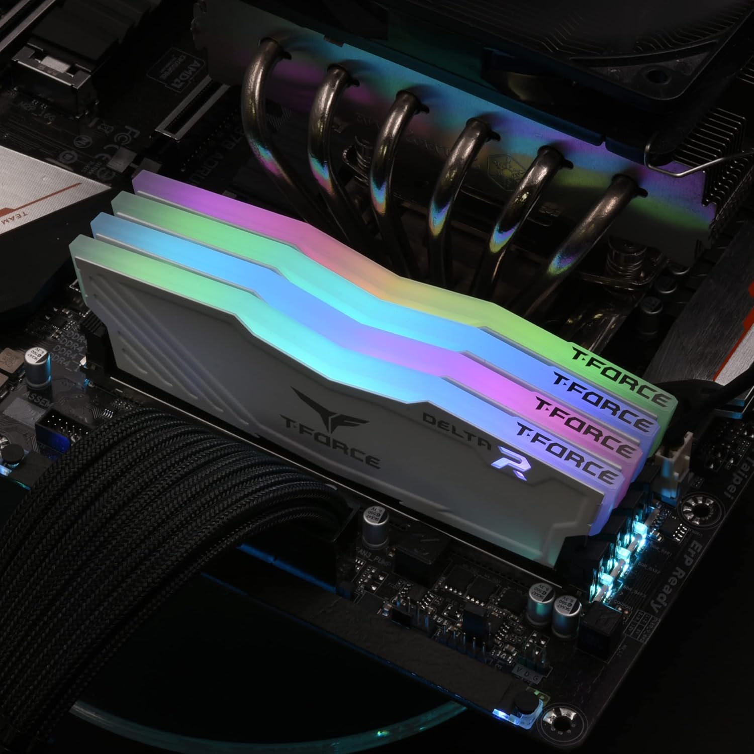 T-FORCE RGB WHITE 8GB×2（16GB） TEAMGROUP T-FORCE DELTA RGB 16GB (8GBX2) DDR4 3600MHZ DESKTOP RAM (WHI