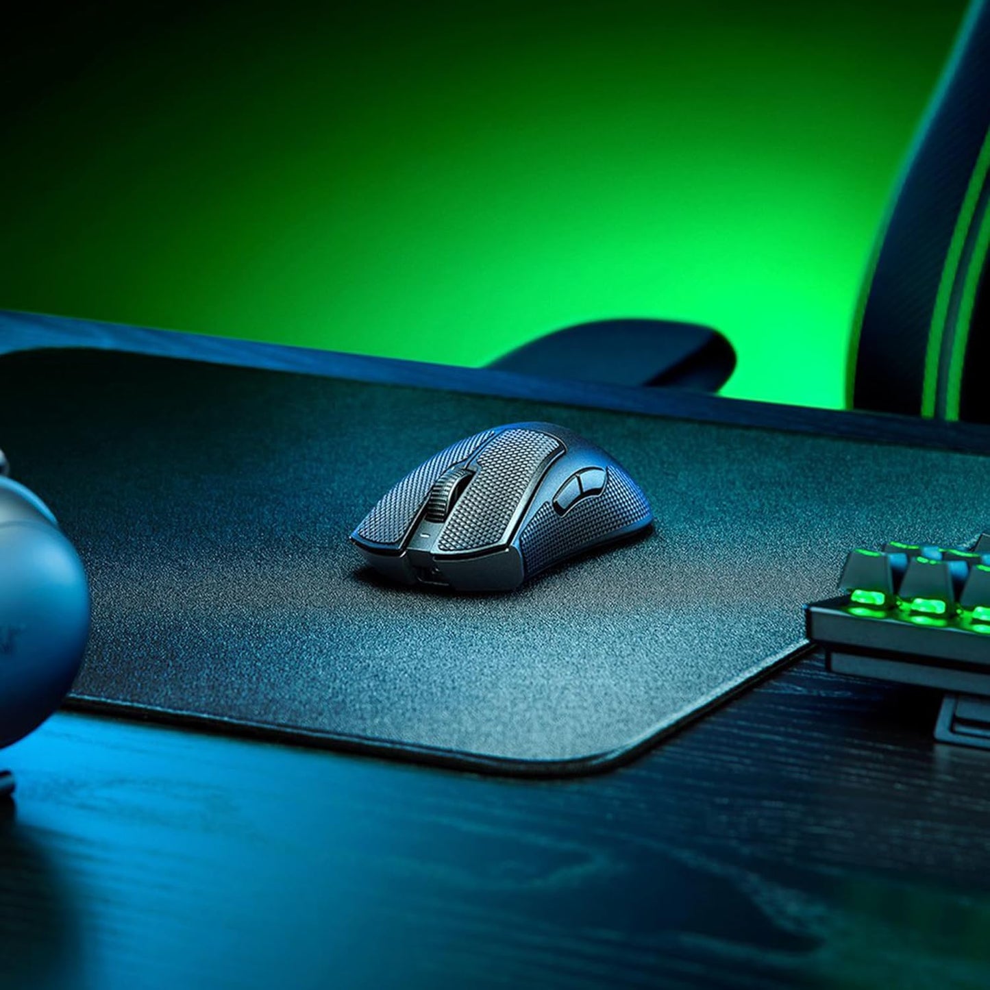 Razer DeathAdder V3 Pro - Ergonomic Wireless Gaming Mouse - AP Packaging