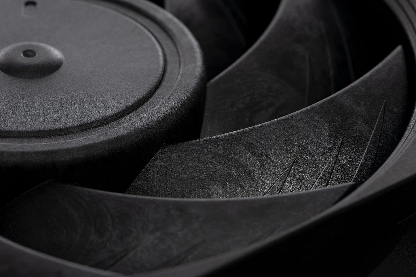 NOCTUA NF-A12X25 PWM CHROMAX.BLACK.SWAP, PREMIUM QUIET FAN, 4-PIN (120MM, BLACK)