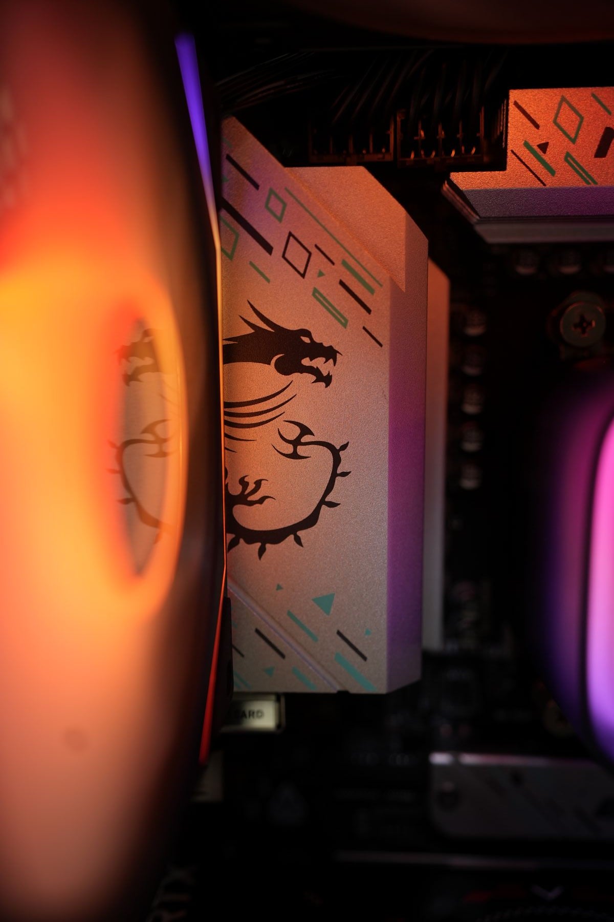 ShadowCore X7 Ryzen 7 9700X RTX 5060 Ti 16GB Gaming PC