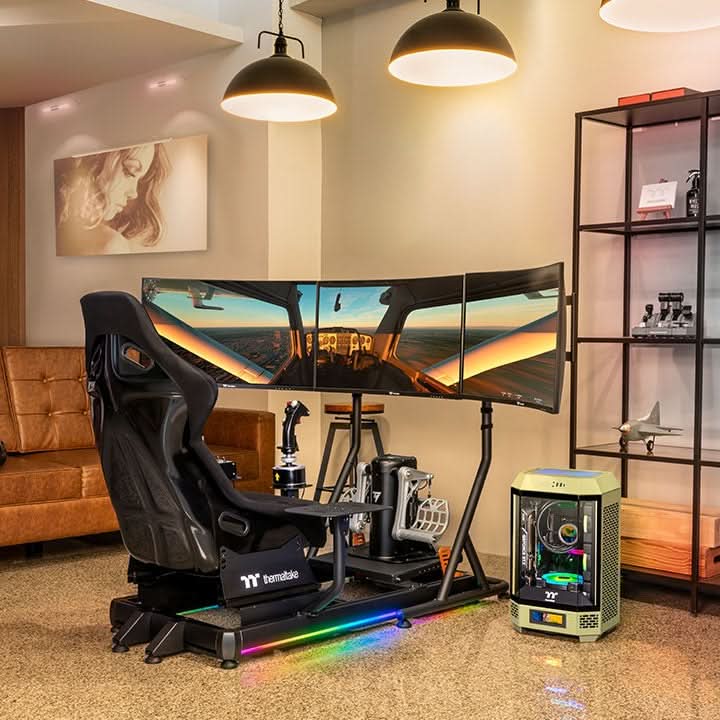 Thermaltake Gaming GF500 Flight Simulator Cockpit, Black